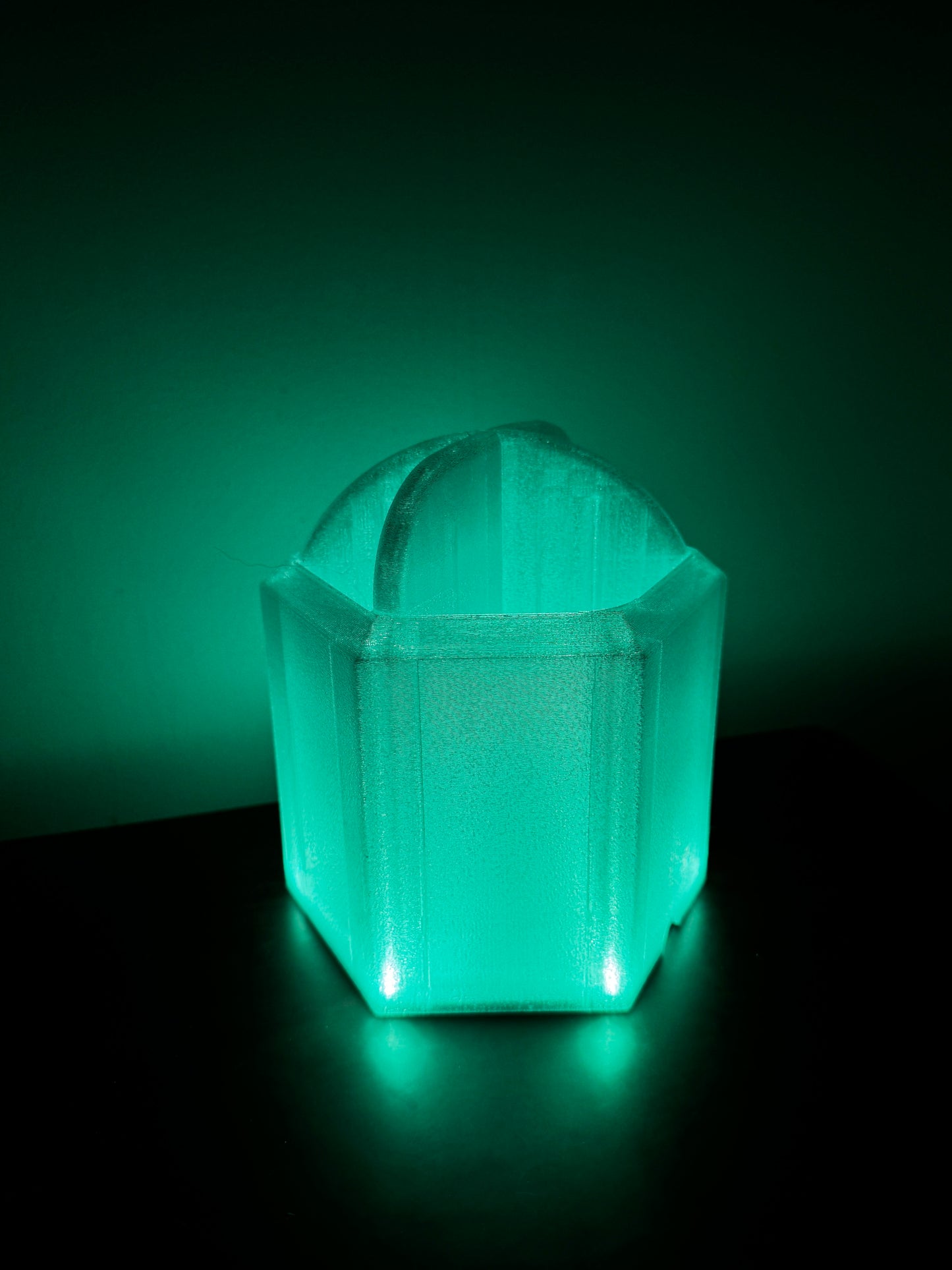 PrismHolder